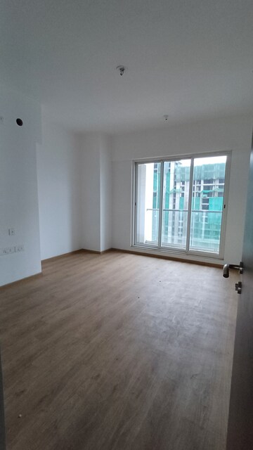 Bedroom in 2 BHK Apartment at Sheth Avalon, Laxmi Nagar – for Rent