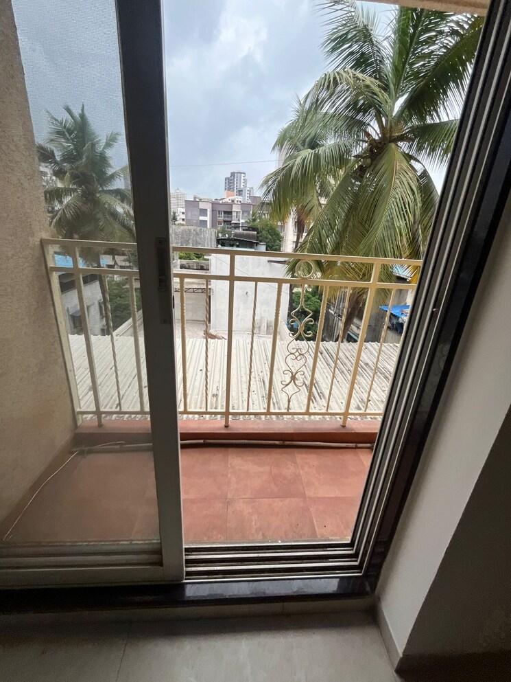 Balcony, madhu-milind-chs 2 Bedroom 701 Sq.Ft. Apartment In Naupada Thane 8722539