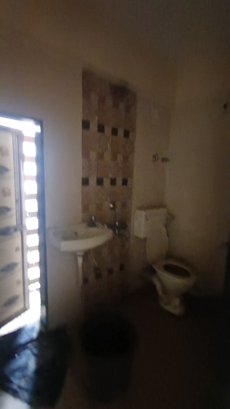 Attached Bathroom, hubtown-greenwoods 3 Bedroom 762 Sq.Ft. Apartment In Vartak Nagar Thane 8722551