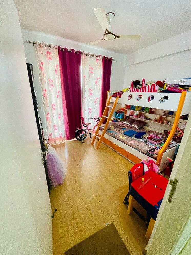 Bedroom, central-park-flower-valley-aqua-front-towers 3 Bedroom 2134 Sq.Ft. Apartment In Sohna Sector 33 Gurgaon 8722582