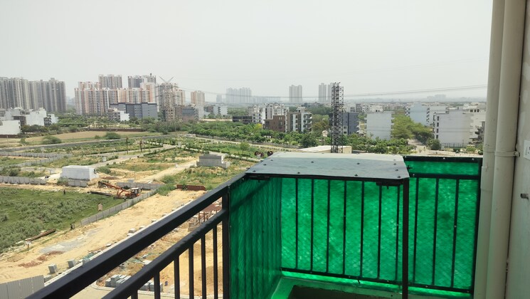 Balcony, rof-aalayas-phase-2 3 Bedroom 864 Sq.Ft. Apartment In Sector 102 Gurgaon 8722621