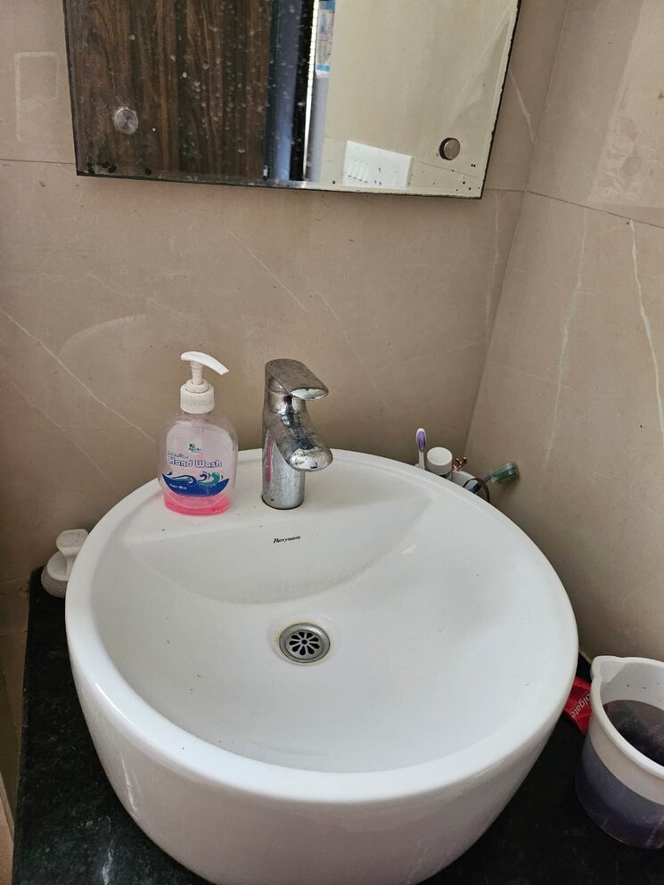 Bathroom, chandra-panorama 2 Bedroom 1350 Sq.Ft. Apartment In Sushant Golf City Lucknow 8722623