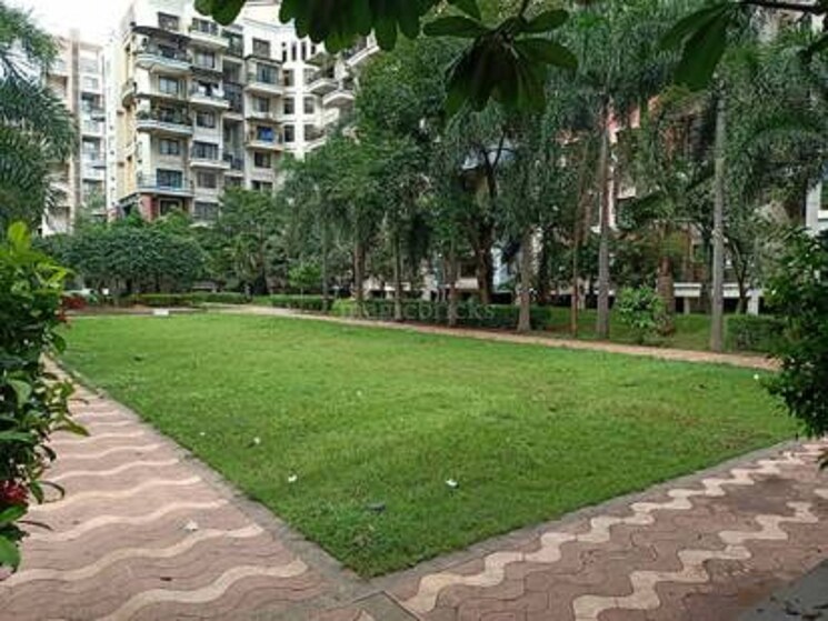 Garden, brahma-suncity 4 Bedroom 2880 Sq.Ft. Apartment In Wadgaon Sheri Pune 8722639