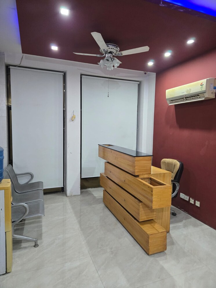 Team Area, vipul-trade-centre Commercial Office Space 1150 Sq.Ft. In Sector 48 Gurgaon 8722652