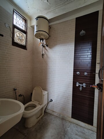 Bathroom in 2 BHK Builder Floor at Saket – for Rent