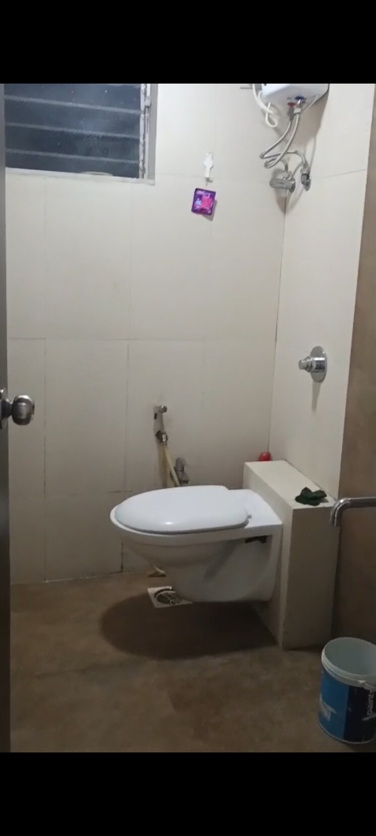 Bathroom, bineeta-shree-vigneshwar-chs 1 Bedroom 418 Sq.Ft. Apartment In Vile Parle East Mumbai 8722713