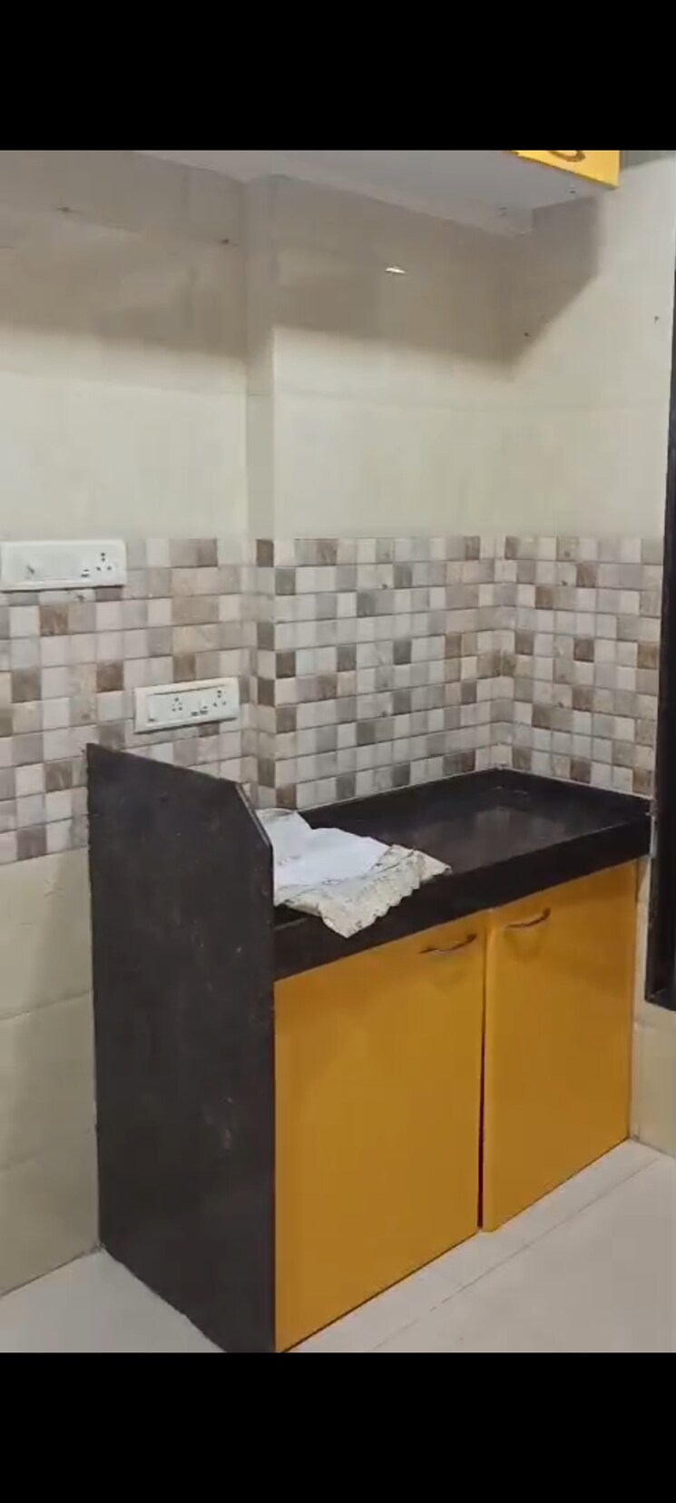 Kitchen, bineeta-shree-vigneshwar-chs 1 Bedroom 418 Sq.Ft. Apartment In Vile Parle East Mumbai 8722713