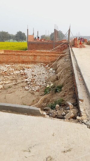  Plot For Sale in Kalindi Kunj