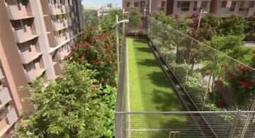 Terrace in Studio Builder Floor at Ghatkopar East – for Sale