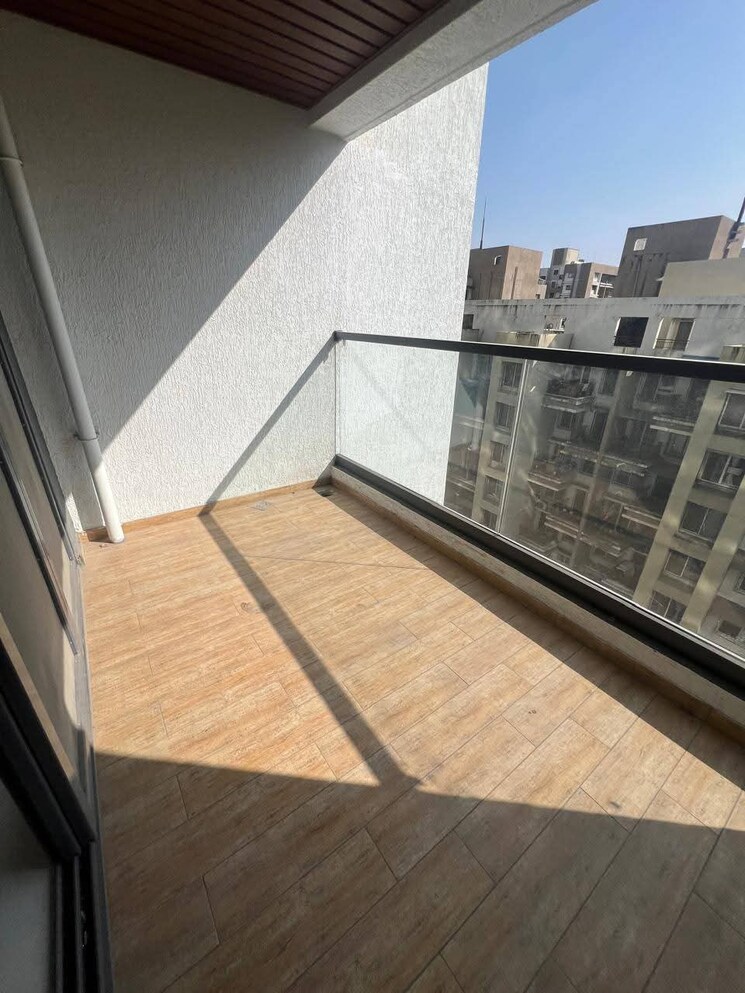 Balcony, nanded-city-sur 3 Bedroom 1115 Sq.Ft. Apartment In Nanded Pune 8722707