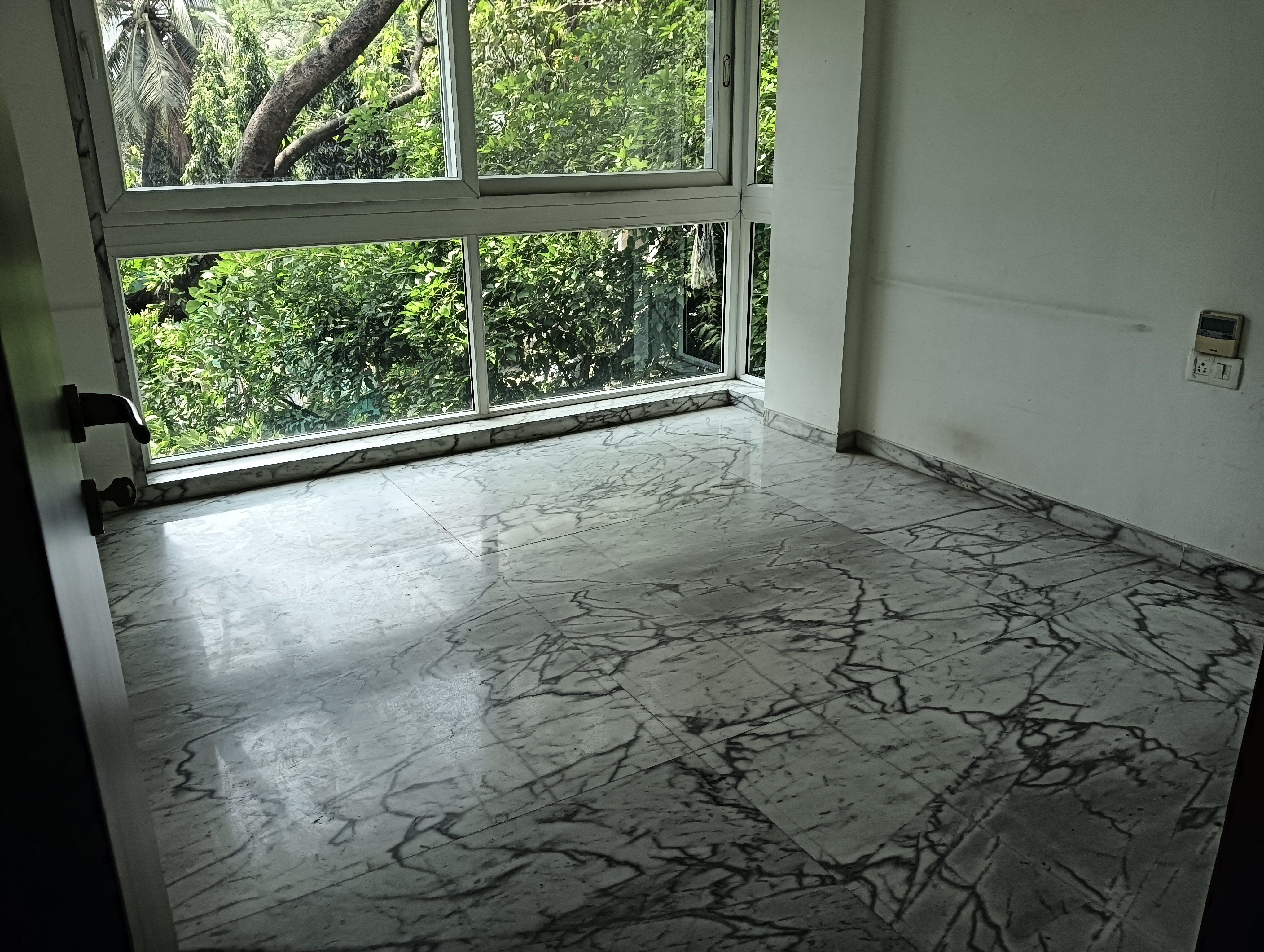 2 BHK Apartment For Rent in Parimal CHS