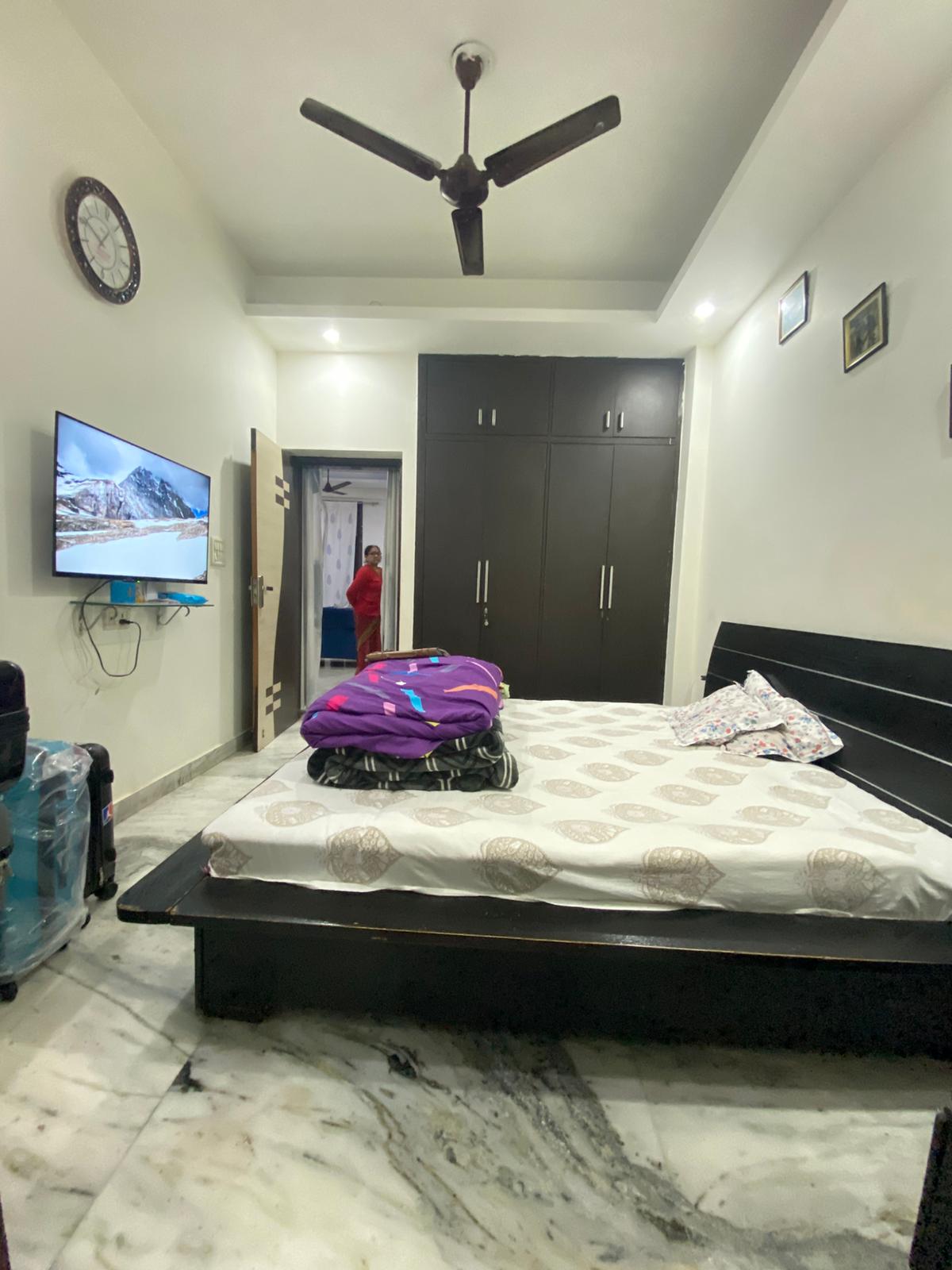 2 BHK + Extra Room Builder Floor For Rent in Niti Khand