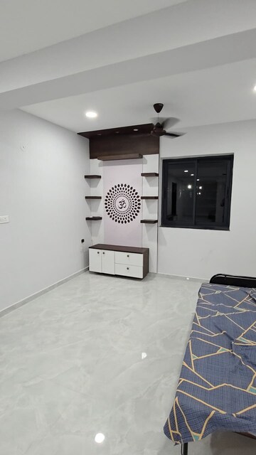 Room in 3 BHK Apartment at Subishi Fortuna Towers, Mokila – for Rent