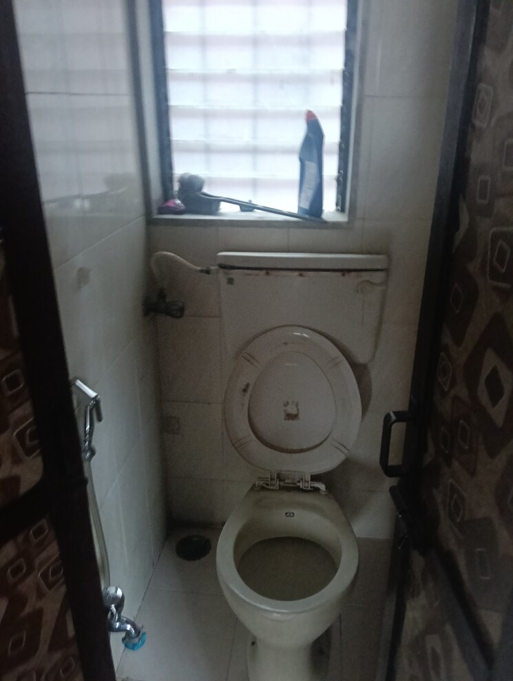 Bathroom, gorai-jeevandhara 1 Bedroom 430 Sq.Ft. Apartment In Borivali West Mumbai 8722777