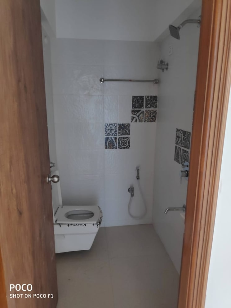 Bathroom, hirani-sagar-chs 1 Bedroom 460 Sq.Ft. Apartment In Kurla East Mumbai 8722833