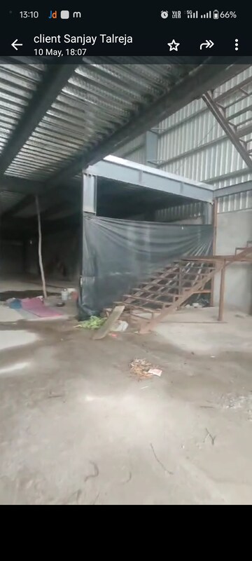 Staircase in  Showroom at Hoshangabad Road – for Rent