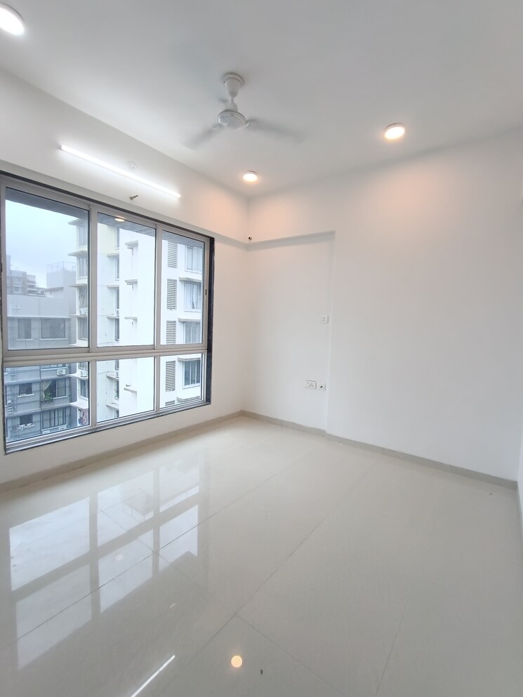 Room, ic colony 2 Bedroom 700 Sq.Ft. Apartment In Ic Colony Mumbai 8722852