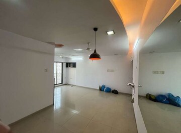 3 BHK Apartment For Rent in Everest World Solitare, Kolshet Road