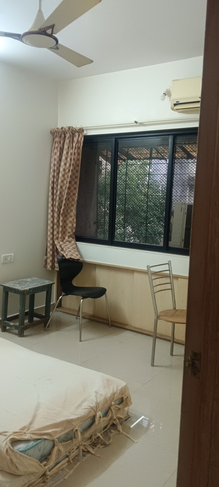 Master Bedroom, riddhi-garden 2 Bedroom 765 Sq.Ft. Apartment In Malad East Mumbai 8722886