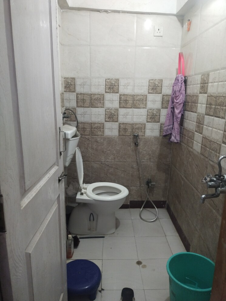 Bathroom, reliable-gulraj-tower 1 Bedroom 460 Sq.Ft. Apartment In Kurla Mumbai 8722895