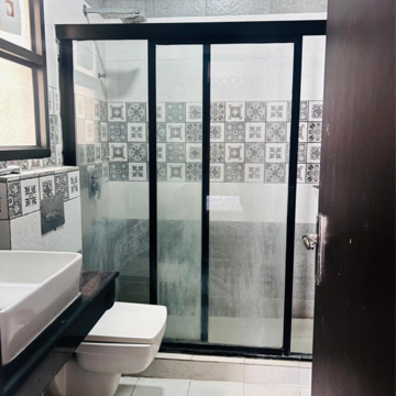 Attached Bathroom in 3 BHK Builder Floor at Kalkaji – for Rent