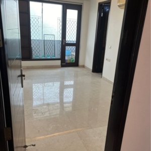Room in 3 BHK Builder Floor at Green Park – for Sale