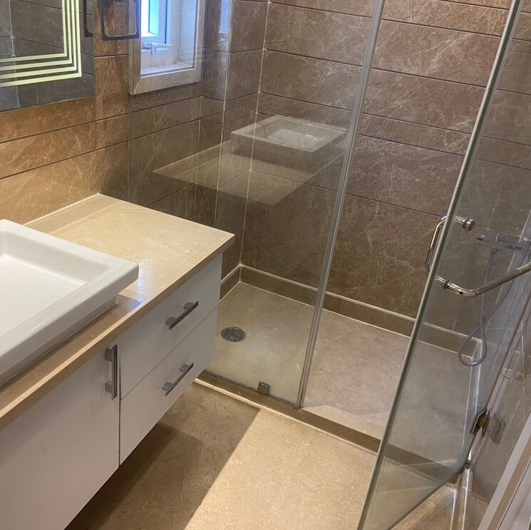 Attached Bathroom, safdarjung enclave 3 Bedroom 1900 Sq.Ft. Builder Floor In Safdarjung Enclave Delhi 8722939