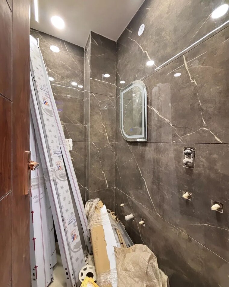 Bathroom, sa-homes-i 3.5 Bedroom 950 Sq.Ft. Builder Floor In Uttam Nagar Delhi 8722940