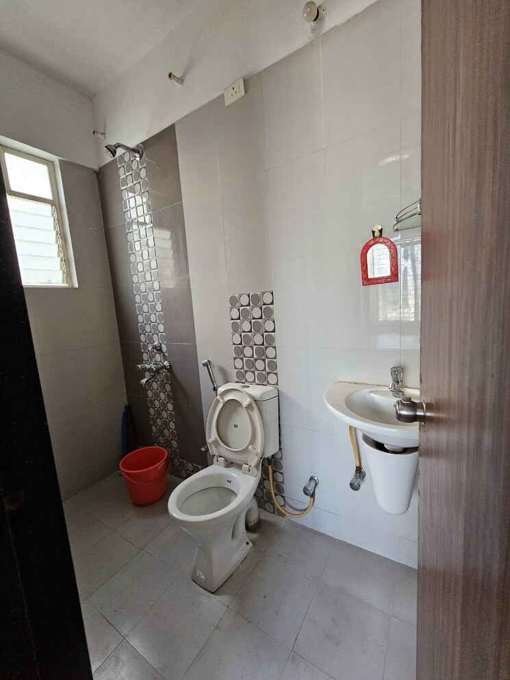 Bathroom, costa-blanca 2 Bedroom 1064 Sq.Ft. Apartment In Baner Pune 8722966