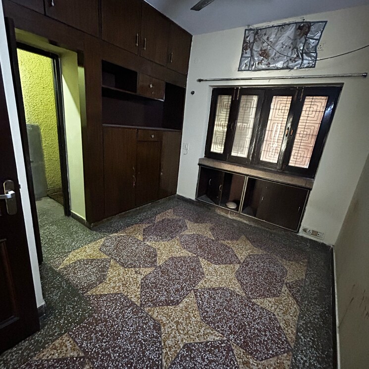 Bedroom, kotla mubarakpur 1 Bedroom 700 Sq.Ft. Builder Floor In Kotla Mubarakpur Delhi 8722973