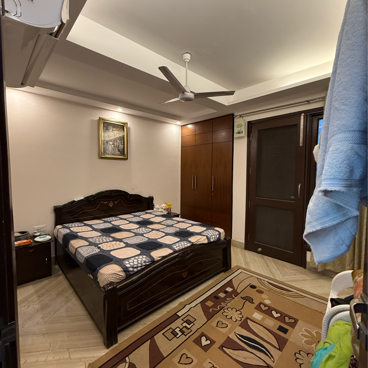 3 BHK + Servant Room Builder Floor For Rent in Kalkaji