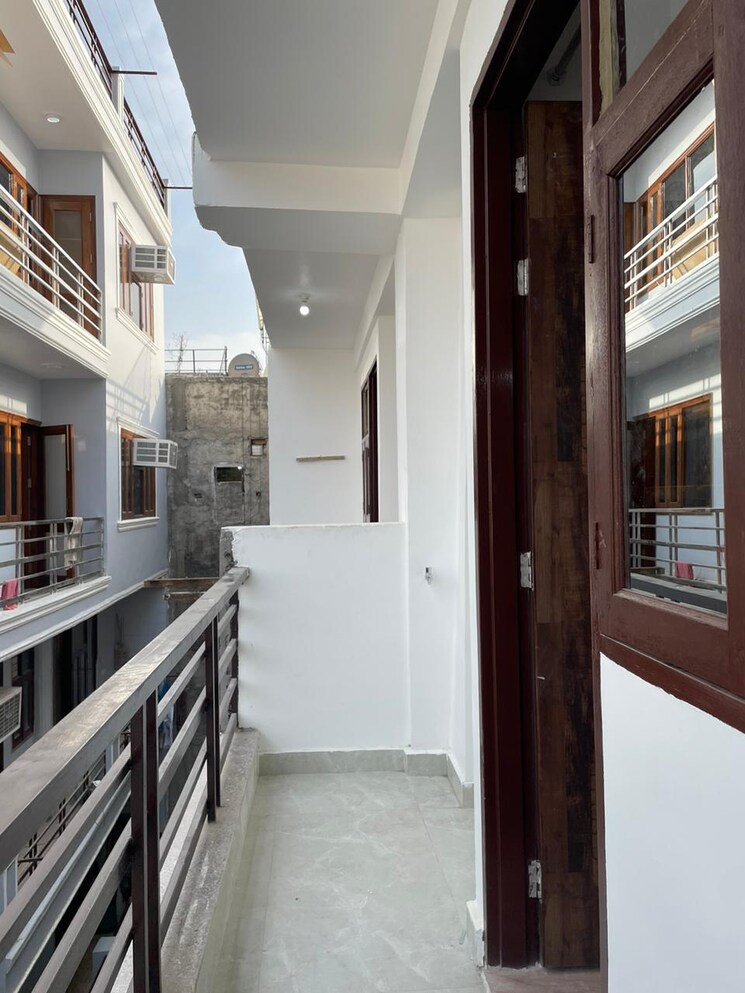 Master Bedroom, freedom fighters enclave 1 Bedroom 600 Sq.Ft. Builder Floor In Freedom Fighters Enclave Delhi 8722984