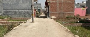  Plot For Sale in Preet Vihar