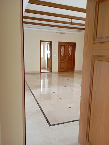 Room in 4 BHK Villa at Aditya Casa Grande, Narsingi – for Sale