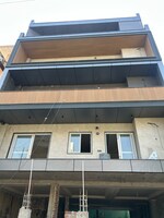 3 BHK 273 Sq.Yd. Builder Floor in Sector 23