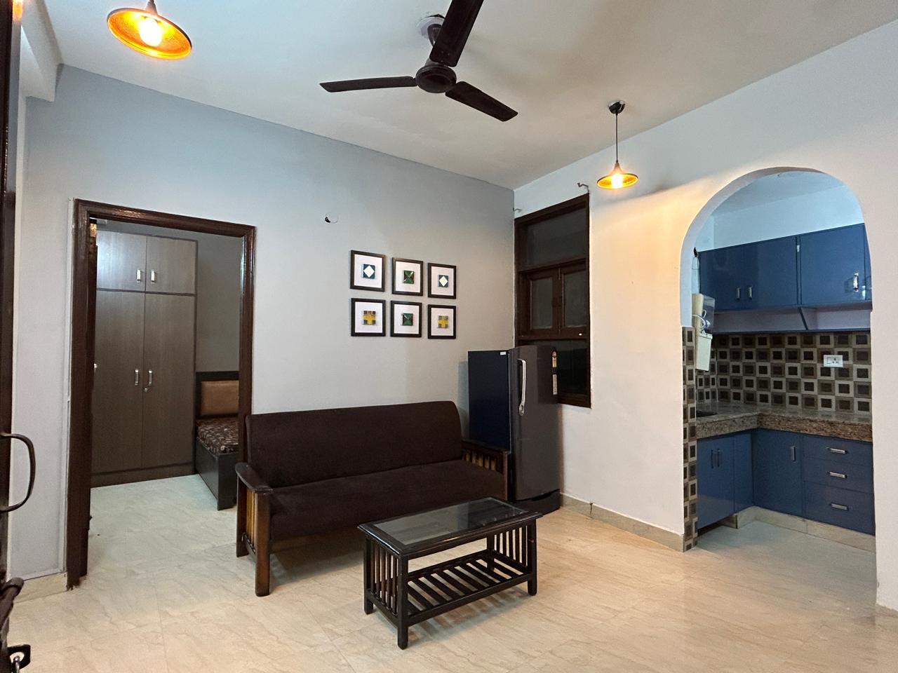 1 BHK Builder Floor For Rent in Saket