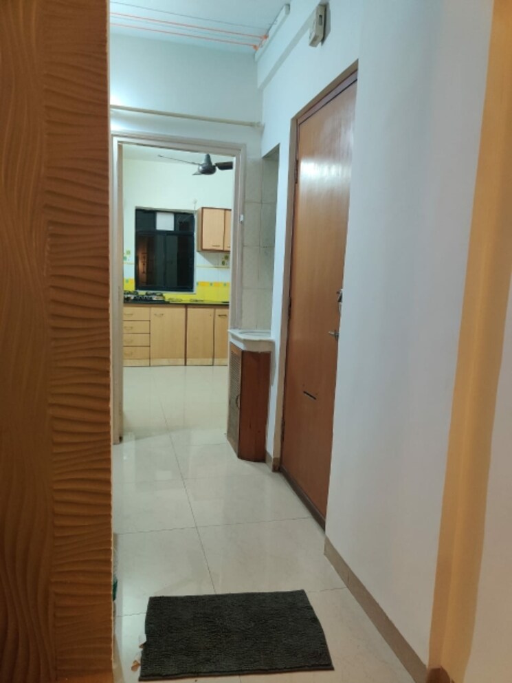 undefined, royal-tower-chs-ltd 1 Bedroom 650 Sq.Ft. Apartment In Borivali West Mumbai 8723055