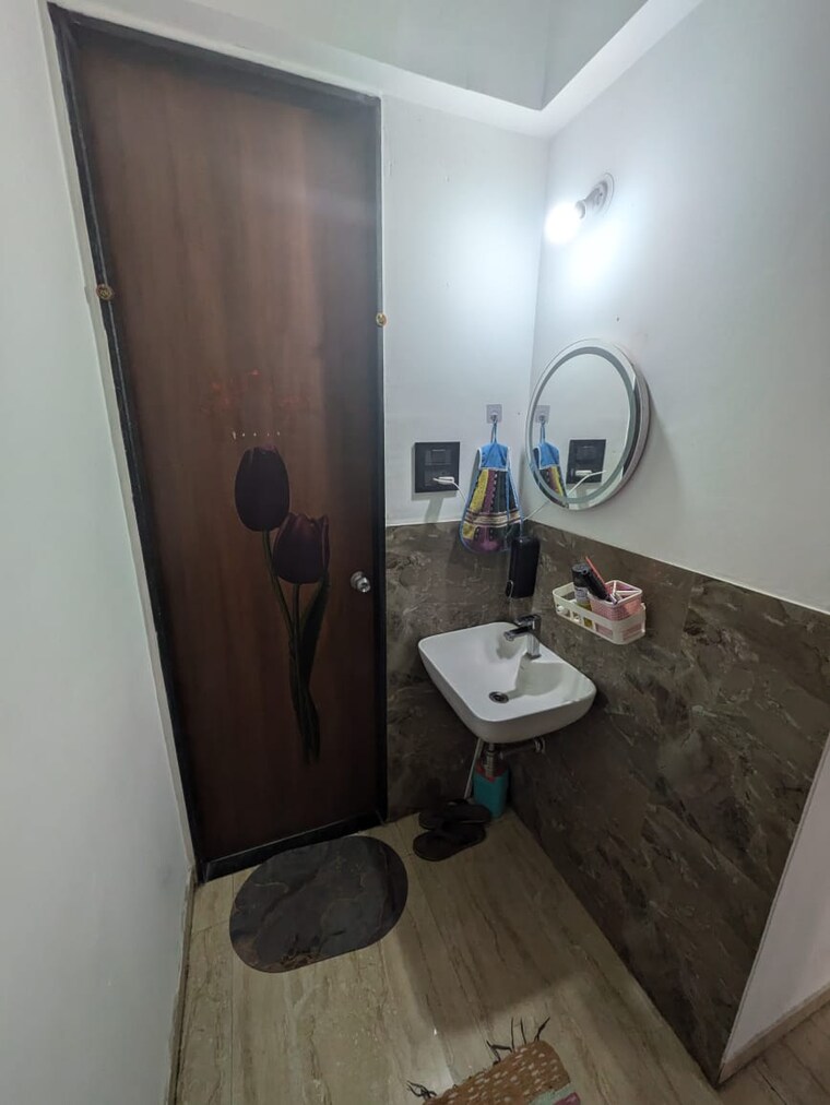 Bathroom, nirman-aura 2 Bedroom 640 Sq.Ft. Apartment In Ambegaon Budruk Pune 8723063