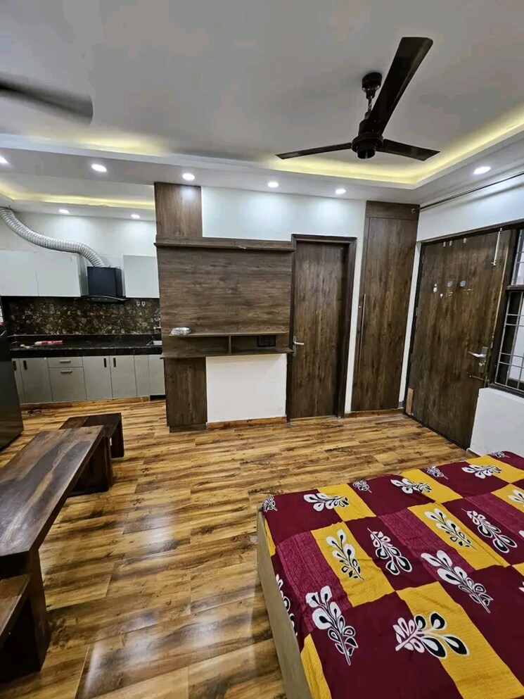Bedroom, saket Studio 350 Sq.Ft. Builder Floor In Saket Delhi 8723071