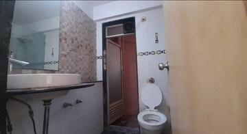 Master Bedroom in 2 BHK Apartment at Nahar Amrit Shakti, Chandivali – for Rent