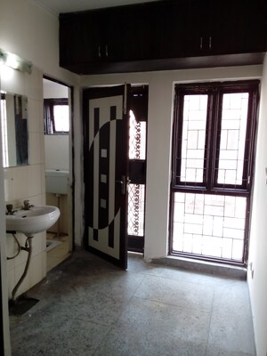 Room in 1 BHK Apartment at Molarband – for Sale
