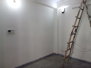 Room in 1 BHK Apartment at Molarband – for Sale