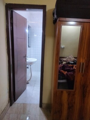 Master Bedroom in 3 BHK Apartment at Sarita Vihar Pocket-C RWA, Sarita Vihar – for Sale