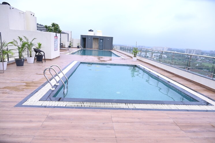 Swimming Pool, khamardih road 4 Bedroom 2294 Sq.Ft. Apartment In Khamardih Road Raipur 8723095