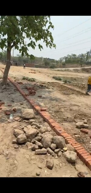  Plot For Sale in RWA Apartments Sector 92, Sector 92