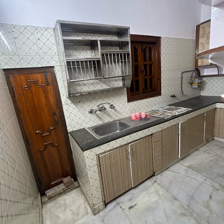 Kitchen, south extension ii 3 Bedroom 2250 Sq.Ft. Independent House In South Extension ii Delhi 8723107