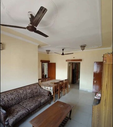 Bedroom in 2 BHK Builder Floor at Sector 45 – for Rent