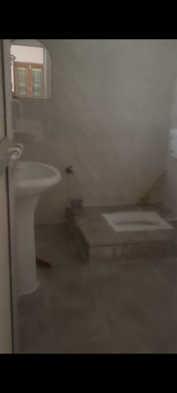 Master Bedroom in 1.5 BHK Builder Floor at Indira Nagar – for Rent