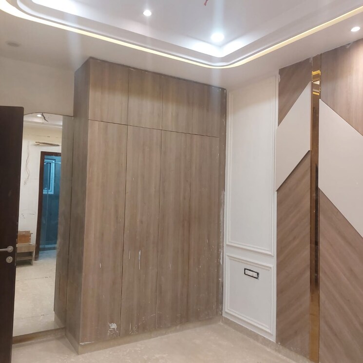 undefined, navbharat-apartments 3 Bedroom 1000 Sq.Ft. Apartment In Paschim Vihar Delhi 8723174