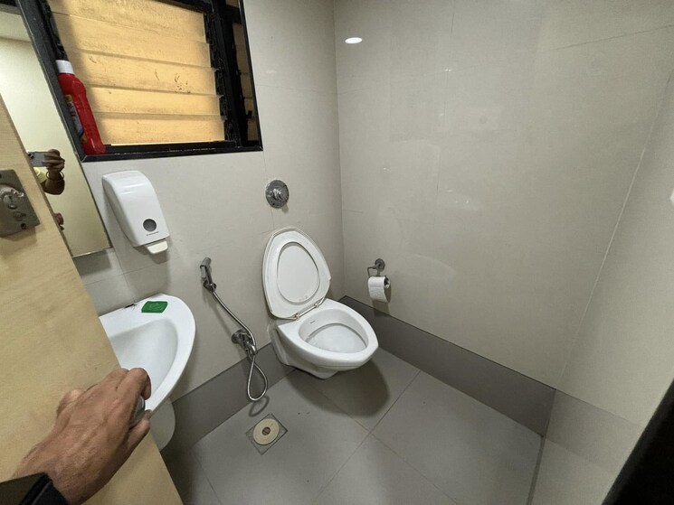 Bathroom, antariksh-thakur-house Commercial Office Space 4210 Sq.Ft. In Andheri East Mumbai 8723187